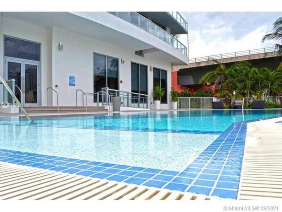 Ocean View 2Br 2Bth Hallandale Beach Miami Ft Lauderdale Exteriér fotografie